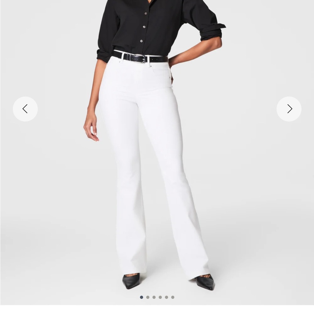 new 🆕 SPANX White Flare Pants